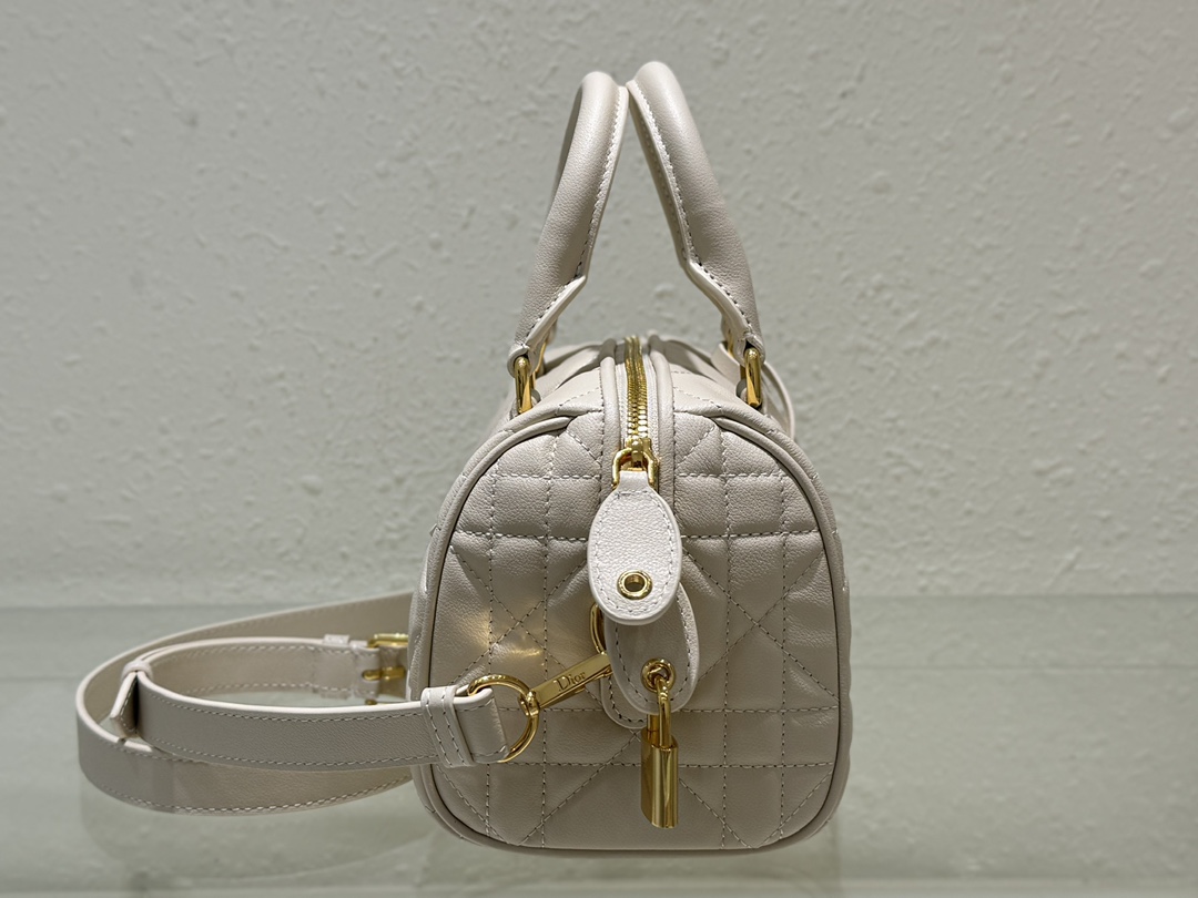 Dior Groove 20 Bag White Macrocannage Calfskin